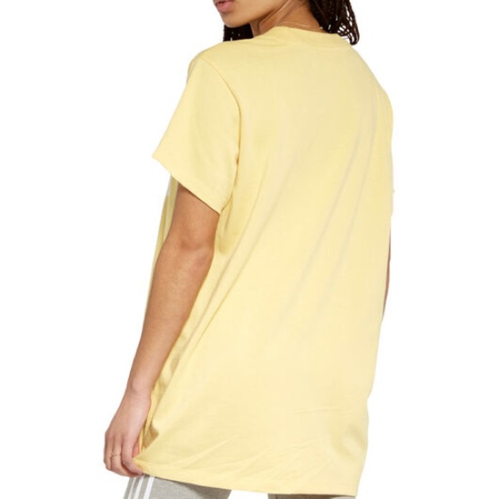 🧡Adidas Oversize Big Yellow Tee - Picture 2 of 3